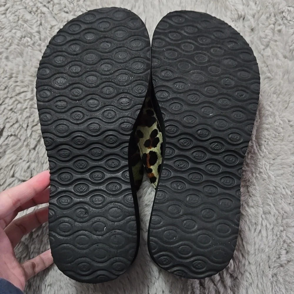 Reef Y2K black animan print platforms sandals size 7